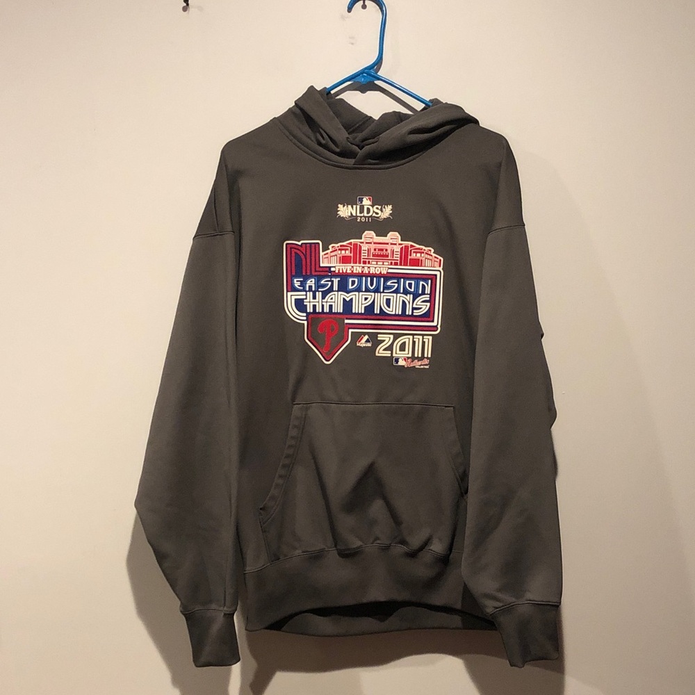 Majestic Philadelphia Phillies NLDS 2011 East Division Champions Sweatshirt
